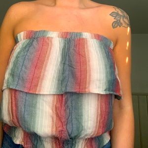 This is a beautiful summer top